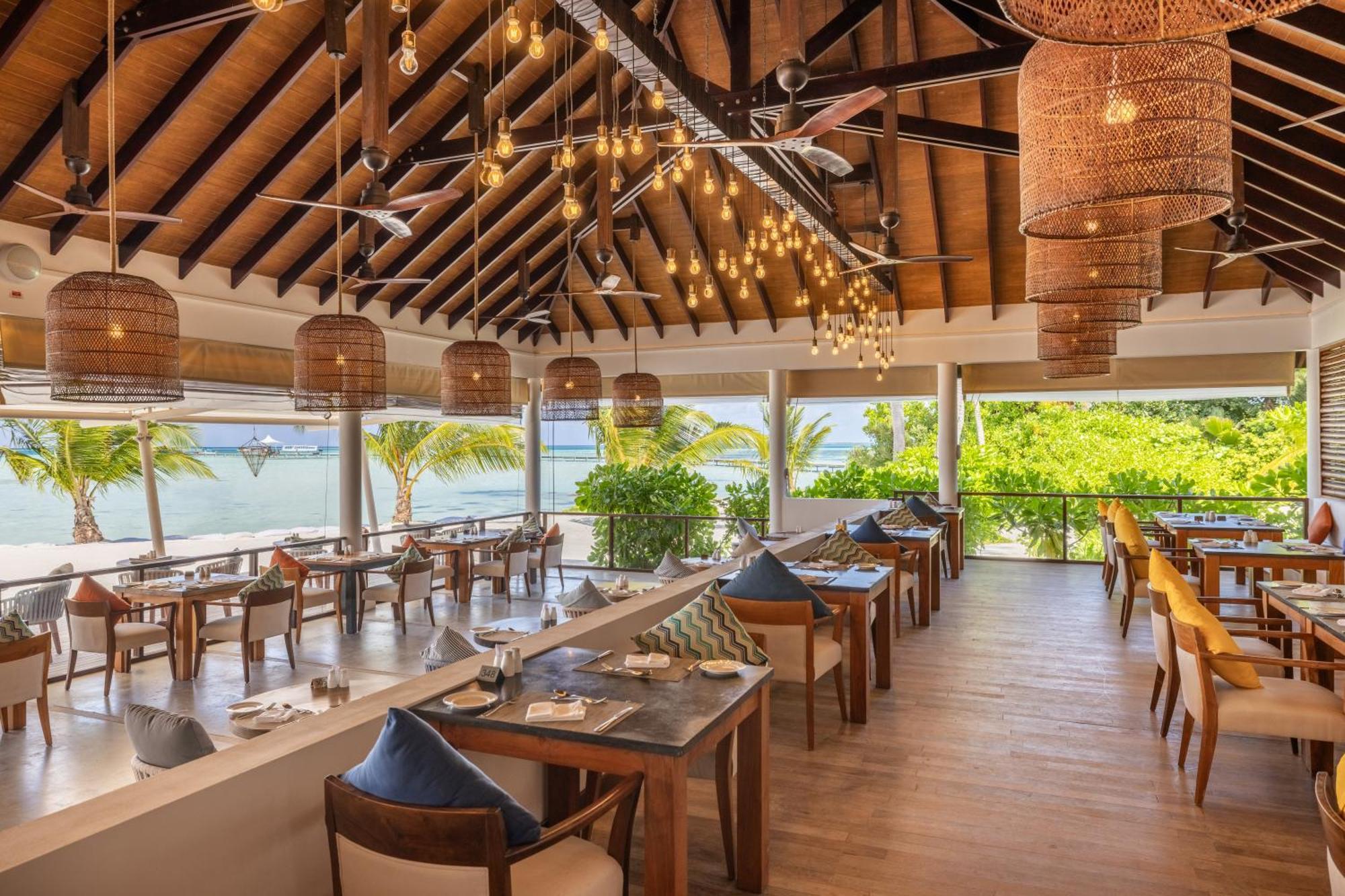 Cinnamon Hakuraa Huraa Maldives (Adults Only) Bagian luar foto