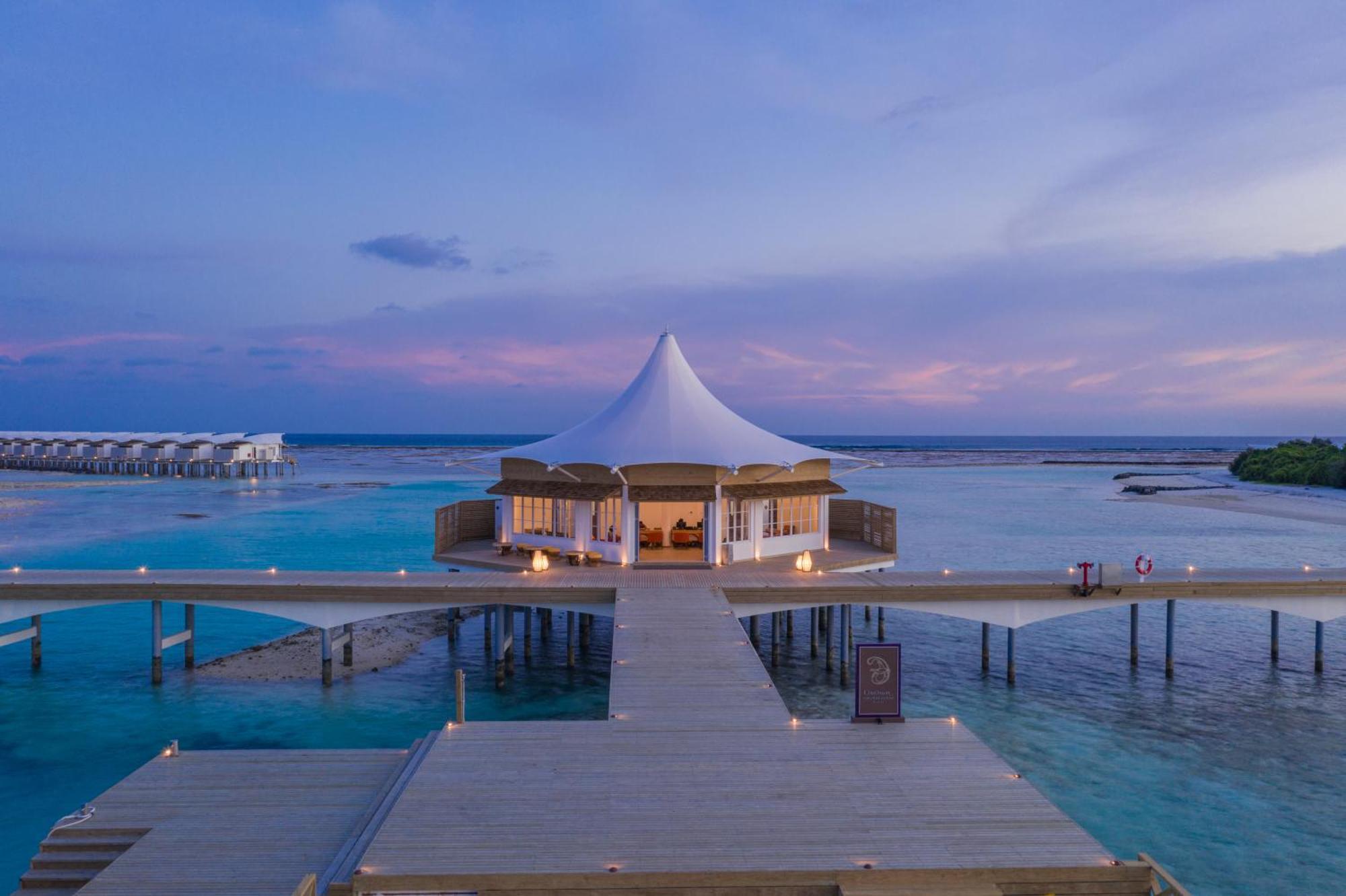 Cinnamon Hakuraa Huraa Maldives (Adults Only) Bagian luar foto